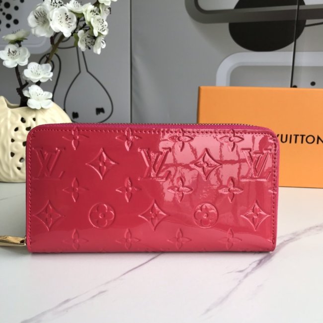 Louis Vuitton Women Bag Wallet Whatapp