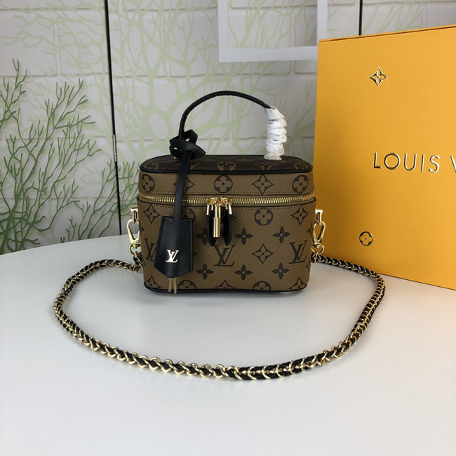 Louis Vuitton Womens Bag Crossbody Bag Whatapp