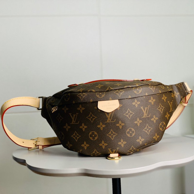 Louis Vuitton Womens Bag Chest Pack Whatapp