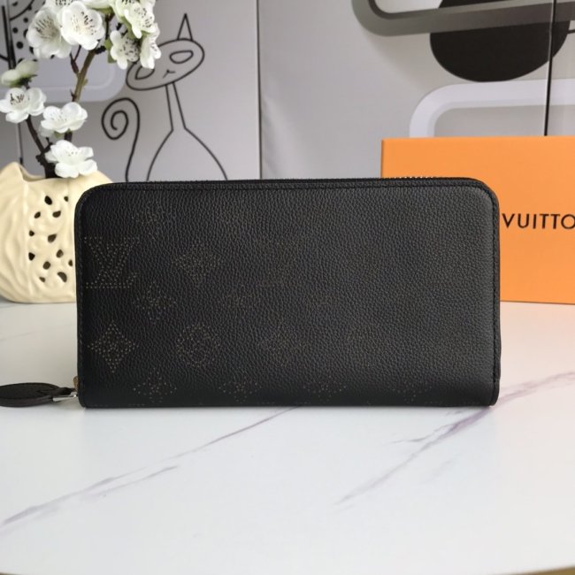 Louis Vuitton Women Bag Wallet Whatapp