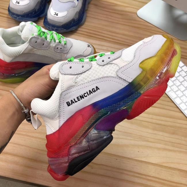 Balenciaga Womens Shoes Breathable Design Sneakers Luxury Brand Triple S Sneaker Whatapp