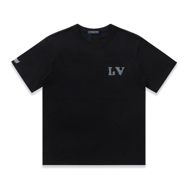 Louis Vuitton Luxury Brand Men Womens Short Sleeve T-Shirt Whatapp