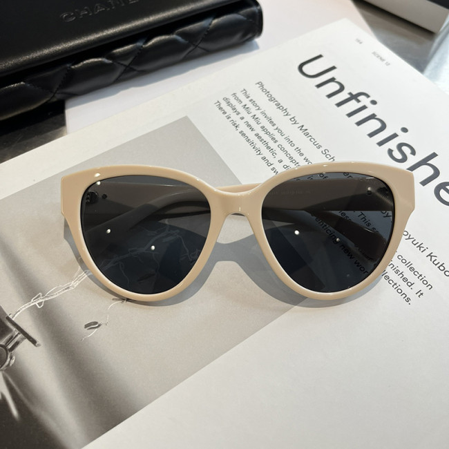 Chanel Womens Sunglasses with Original Box CH5477 Whatapp