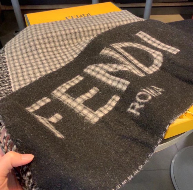 Fendi Scarves Men Womens Fashion Scarf with Original Box Whatapp