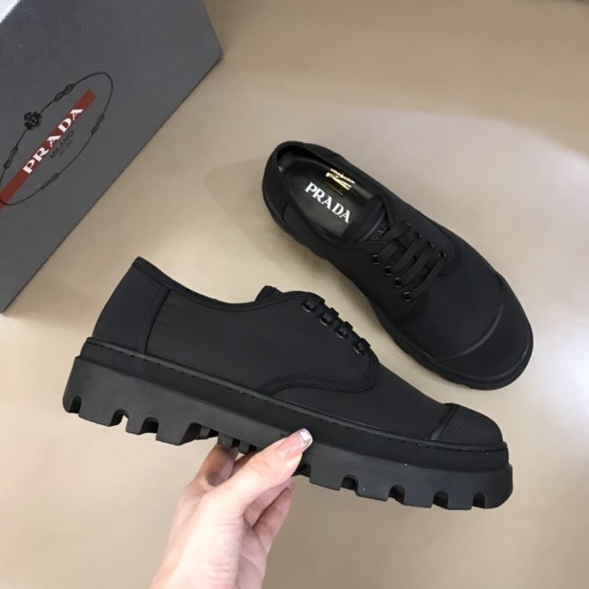 Prada Mens Shoes Sneakers Casual Shoes for Men Luxury Brand Breathable Fashion Sneakers with Original Box Whatapp