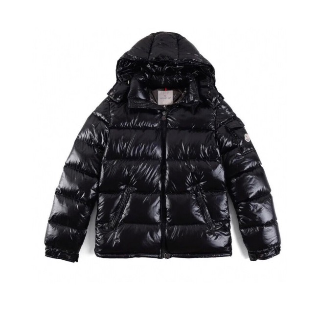 Moncler Men Womens Down Jacket Womens Coats Luxury Brand Fashion Design Whatapp