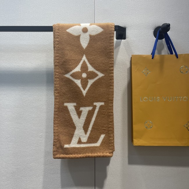 Louis Vuitton Scarves Men Womens Fashion Scarf with Original Box Whatapp