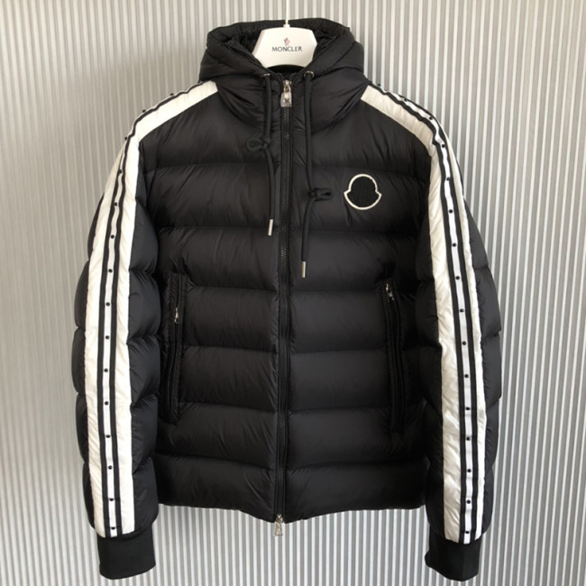 Moncler Design Mens Womens Winter Windprood Down Jackets Keep Warm 90% White Duck Down Whatapp