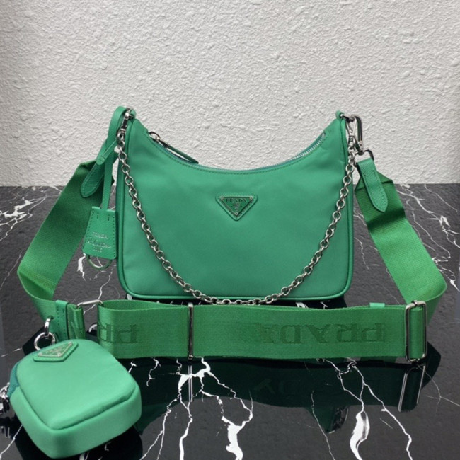 Prada Womens Shoulder Bags with Original Box 1BH204_R064_F0F24_V_V1L Luxury Brand Prada Re-Edition 2005 Saffiano leather bag Whatapp