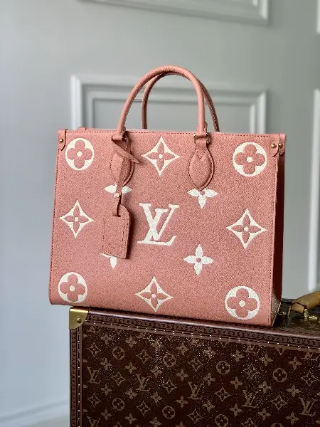 Replica Louis Vuitton 2022 new fashion Handbags