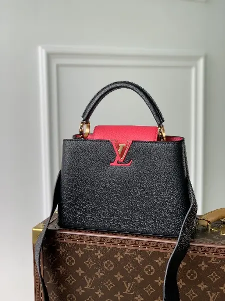 Replica Louis Vuitton 2022 Dauphine Handbags