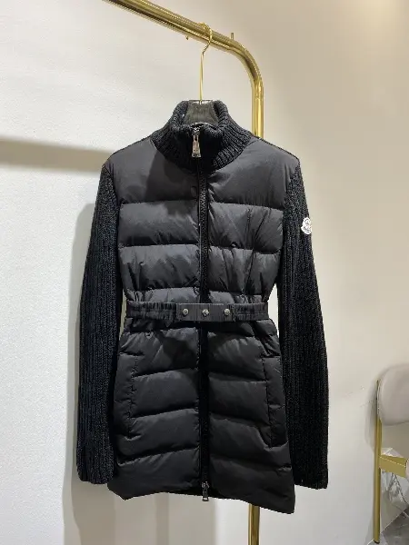 Replica Moncler 2021 new women's long down jacket DJ1021078