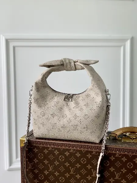 Replica Louis Vuitton 2022 new fashion Handbags