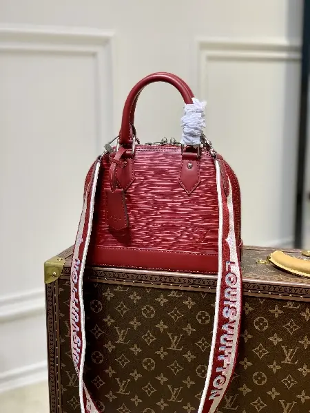 Replica Louis Vuitton 2022 new fashion Handbags