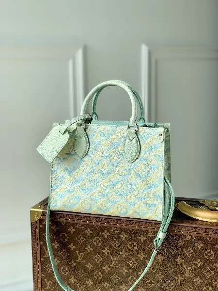 Replica Louis Vuitton 2022 new fashion Handbags M46270