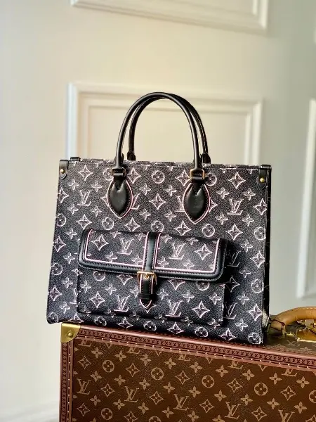 Replica Louis Vuitton 2022 new fashion Handbags M46154