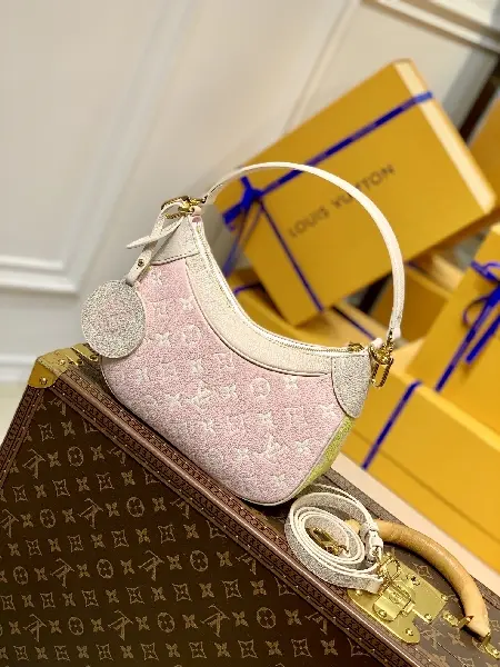 Replica Louis Vuitton 2022 new fashion Handbags M46113