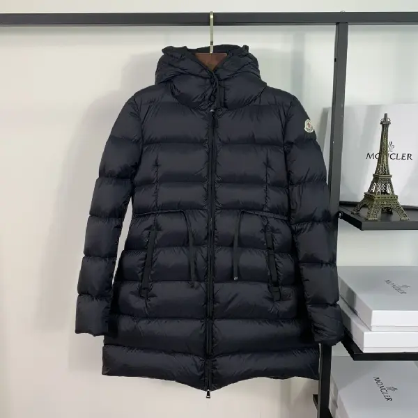 Replica Moncler 2022 new women's down jacket