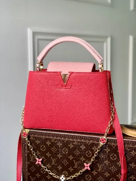 Replica Louis Vuitton 2022 new Capucines Handbags M20845