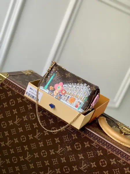 Replica Louis Vuitton 2022 new small bag