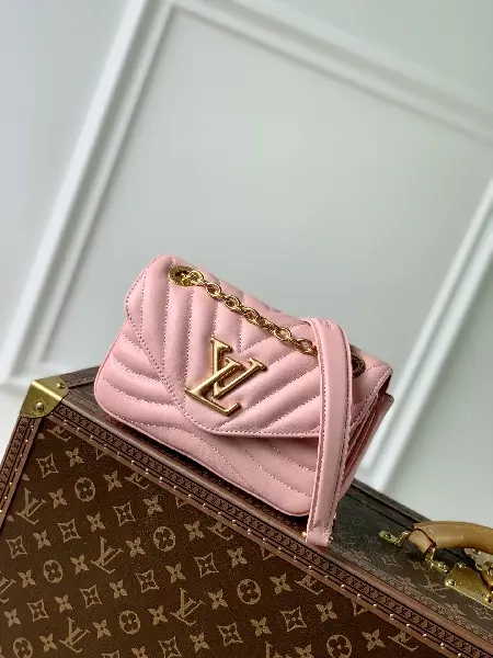 Replica Louis Vuitton 2022 New Wave Small Bags M20686