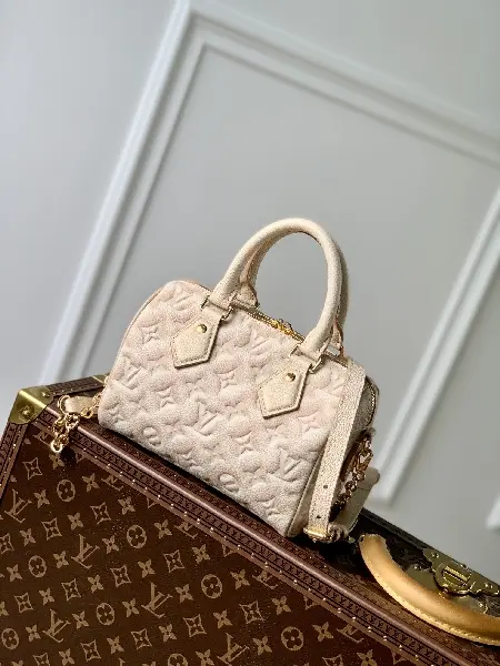 Replica Louis Vuitton 2022 new fashion Handbags M46163