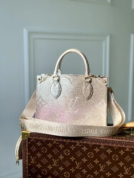 Replica Louis Vuitton 2022 new fashion Handbags M59856