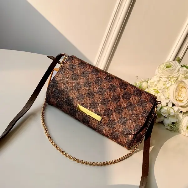 Replica Louis Vuitton 2022 new fashion Handbags N41276