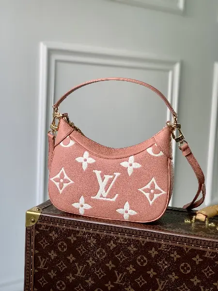 Replica Louis Vuitton 2022 new fashion Handbags