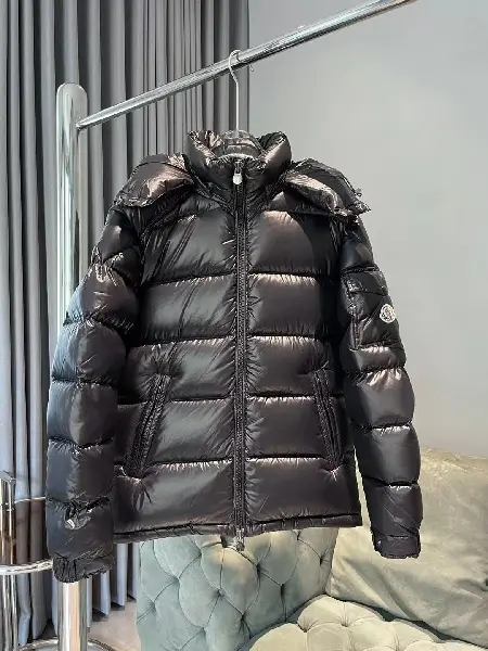 Replica Moncler 2022 new down jacket