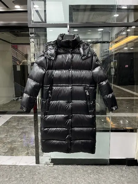 Replica Moncler 2022 new women's down jacket