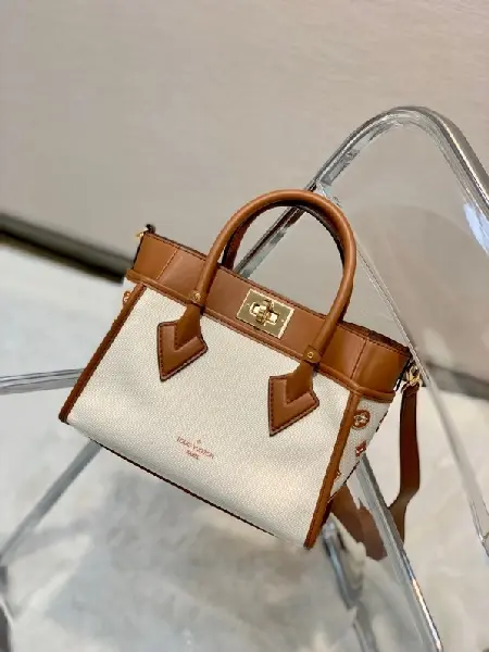 Replica Louis Vuitton 2022 new fashion Handbags